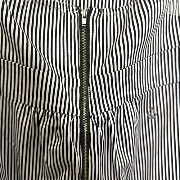 Volcom Frochickie Dress Womens Small Black White Stripe Strapless Zip Cotton - Picture 7 of 11